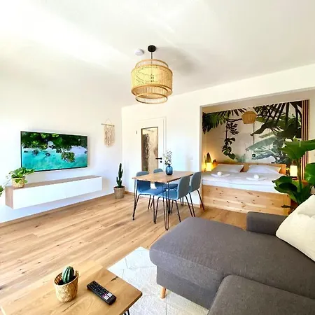 Appartamento Jungle Suite Mit Balkon I Parkplatz I Zentrum *